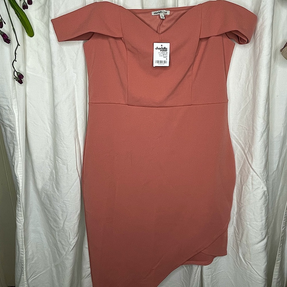 Charlotte Russe NWT Off Shoulder Dress Size L